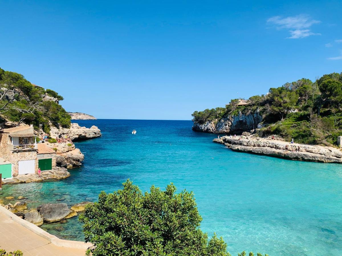 Hostal Cala Llombards Εξωτερικό φωτογραφία
