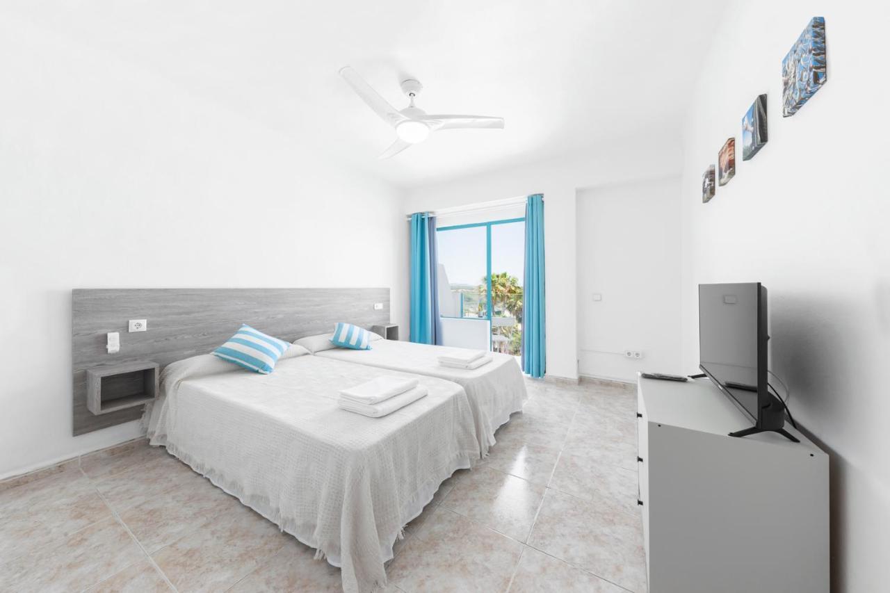 Hostal Cala Llombards Εξωτερικό φωτογραφία