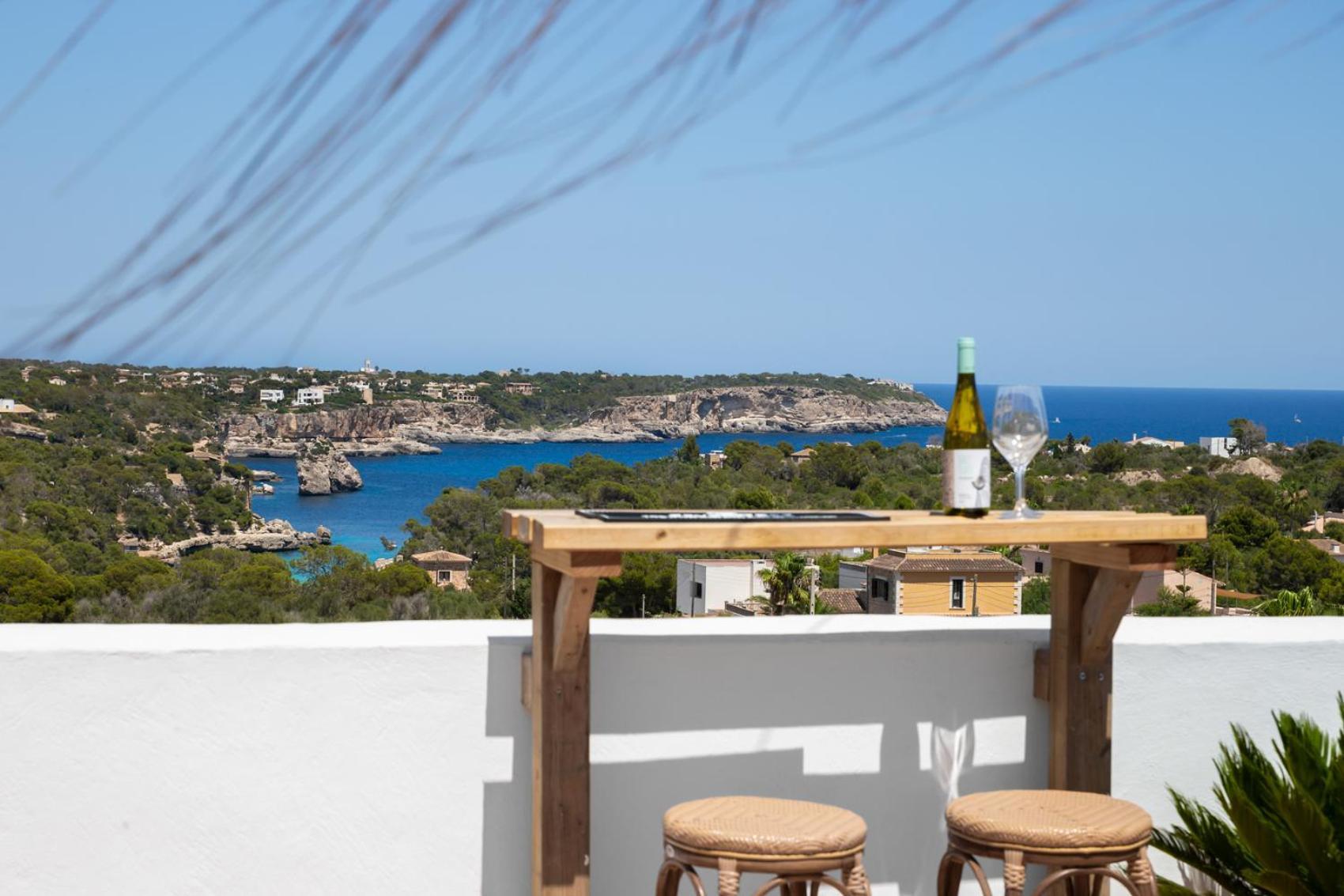 Hostal Cala Llombards Εξωτερικό φωτογραφία