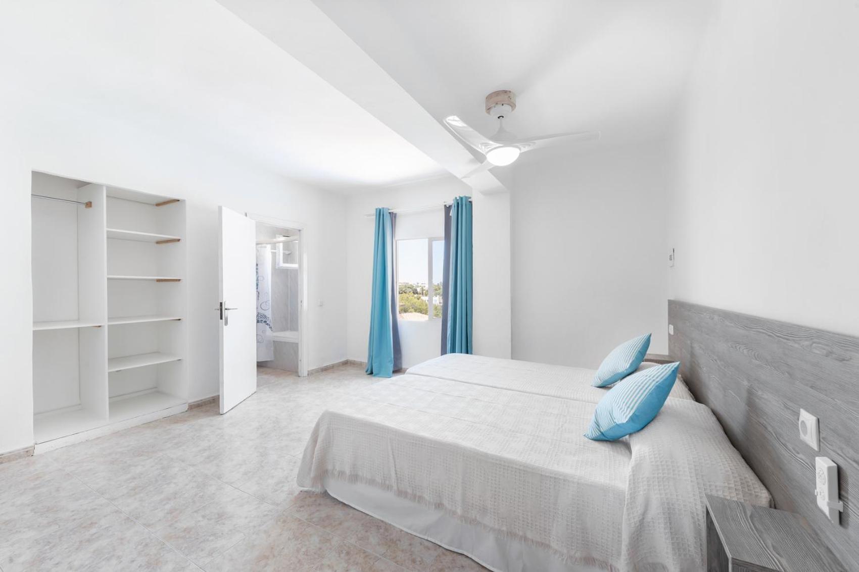 Hostal Cala Llombards Εξωτερικό φωτογραφία